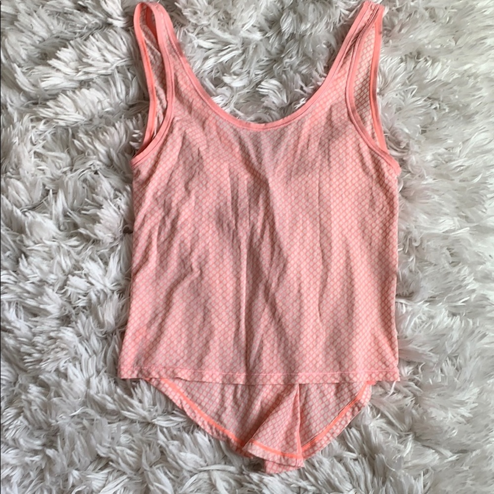 Lululemon tank top